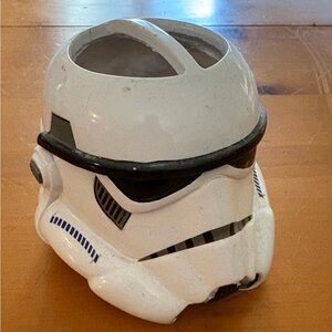Stormtrooper toothbrush holder